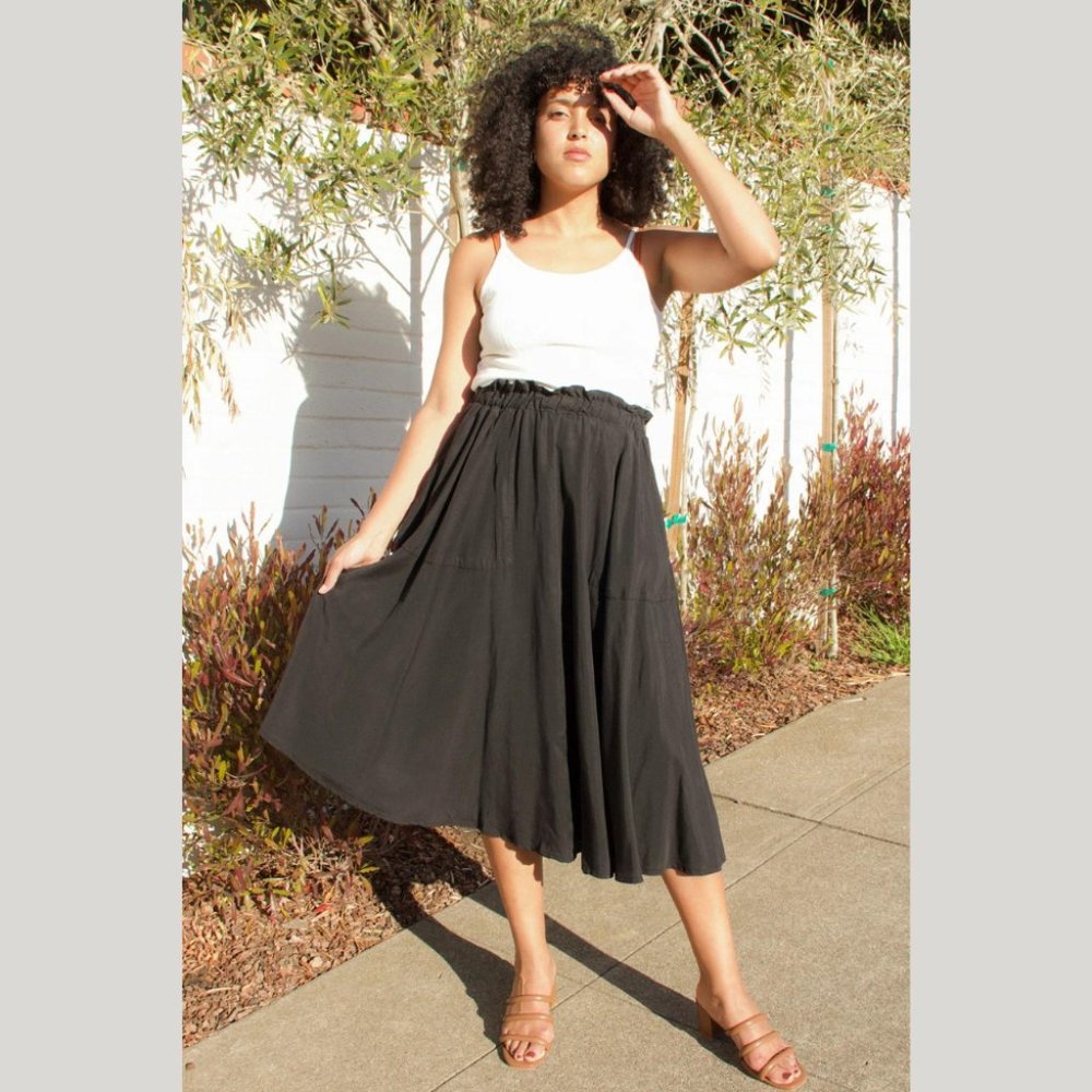 Curator Skirt